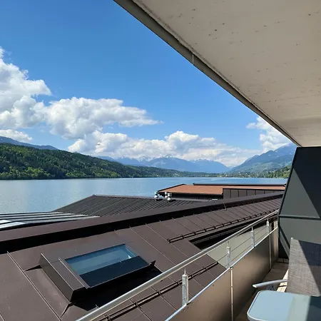 Seewohnung Zentral شقة